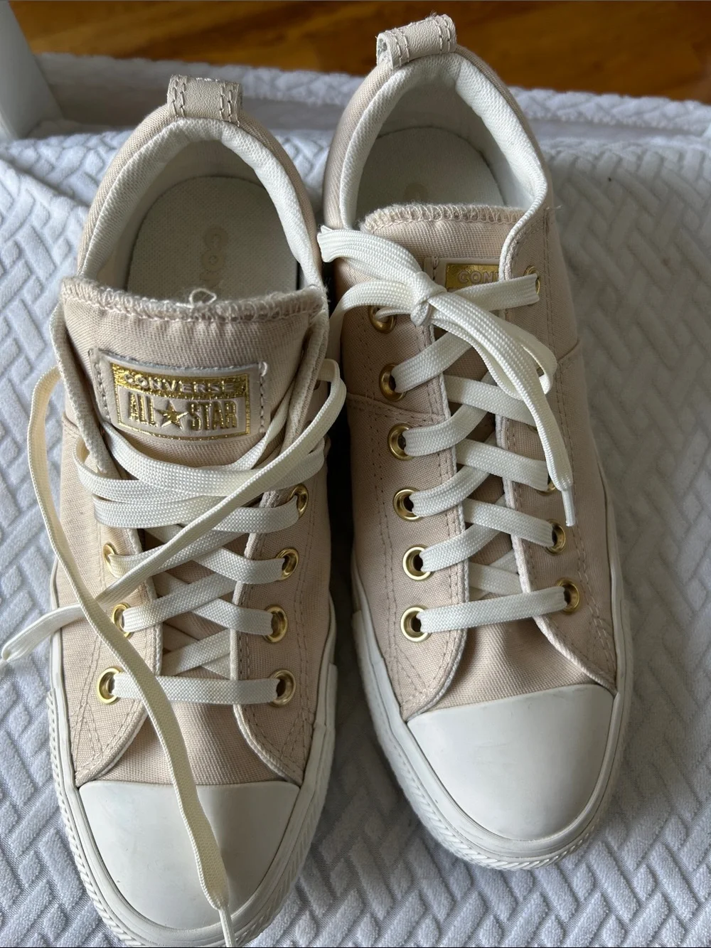Converse Cream Canvas Low-Top Sneakers with Gold Eyelets